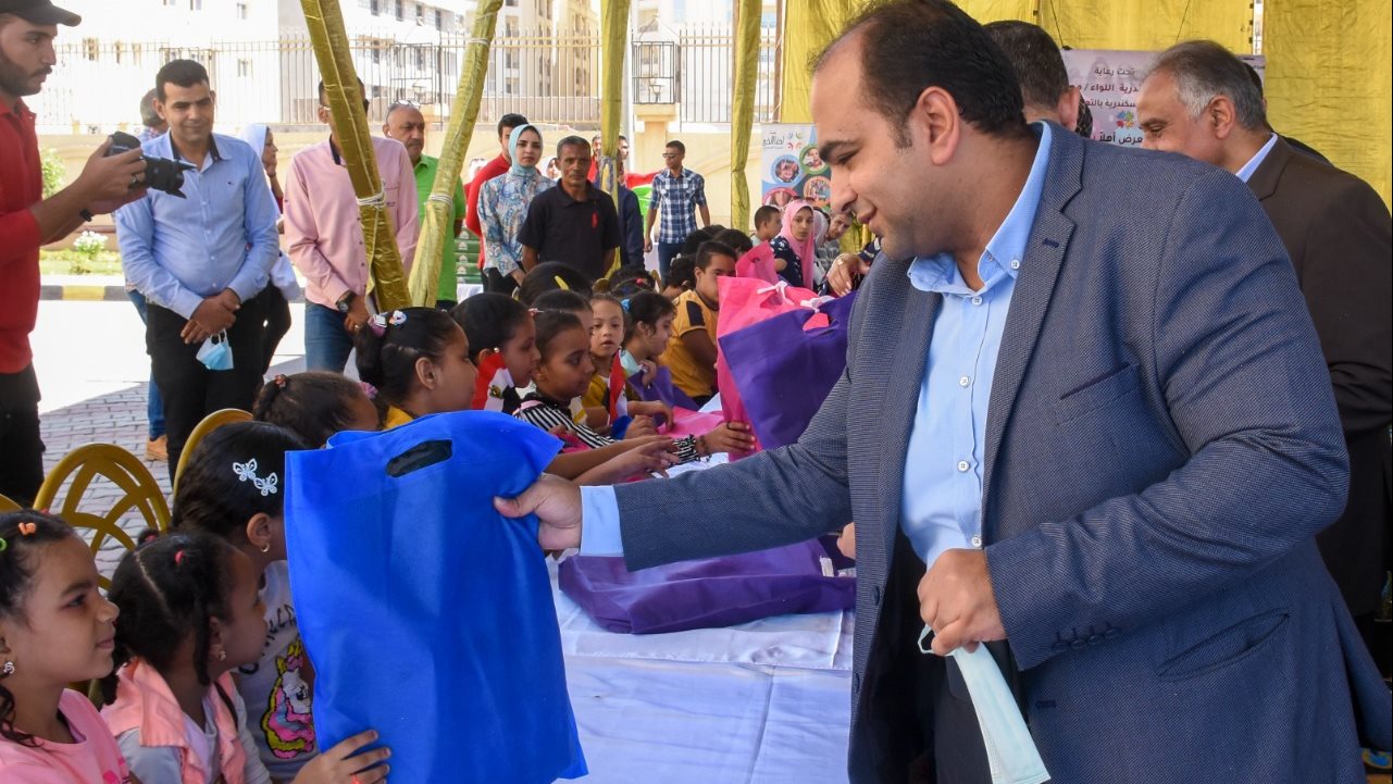 الدكتور أحمد جمال نائب محافظ الإسكندرية 
