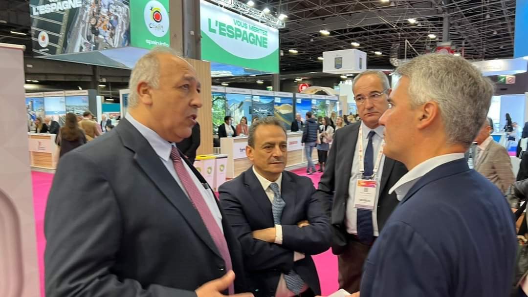 مشاركة ايركايرو في معرض فرنسا 