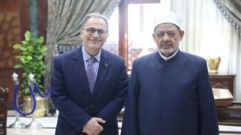 شيخ الأزهر يستقبل رئيس الجامعة الأمريكية