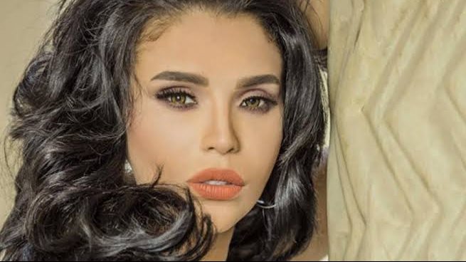 امينة 
