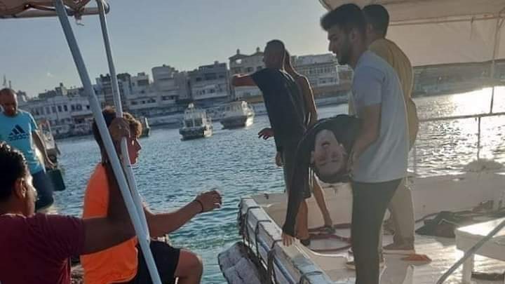الناجون من الغرق 