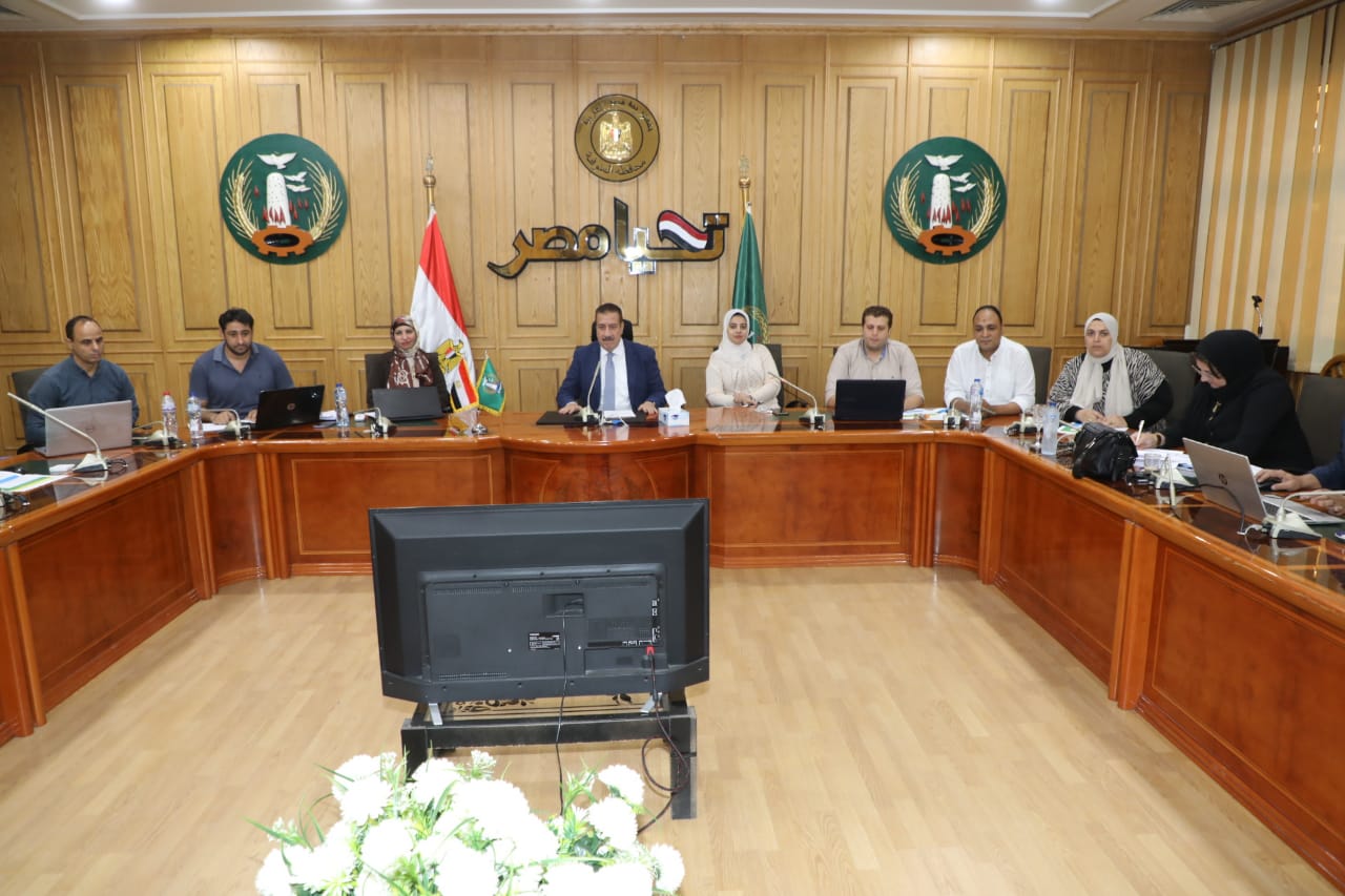 اجتماع محافظ المنوفية  اجتماع محافظ المنوفية