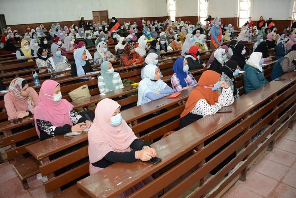 طالبات الأزهر 