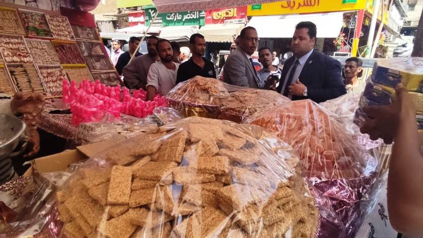 حملة تفتيشية لجهاز حماية المستهلك بأسوان