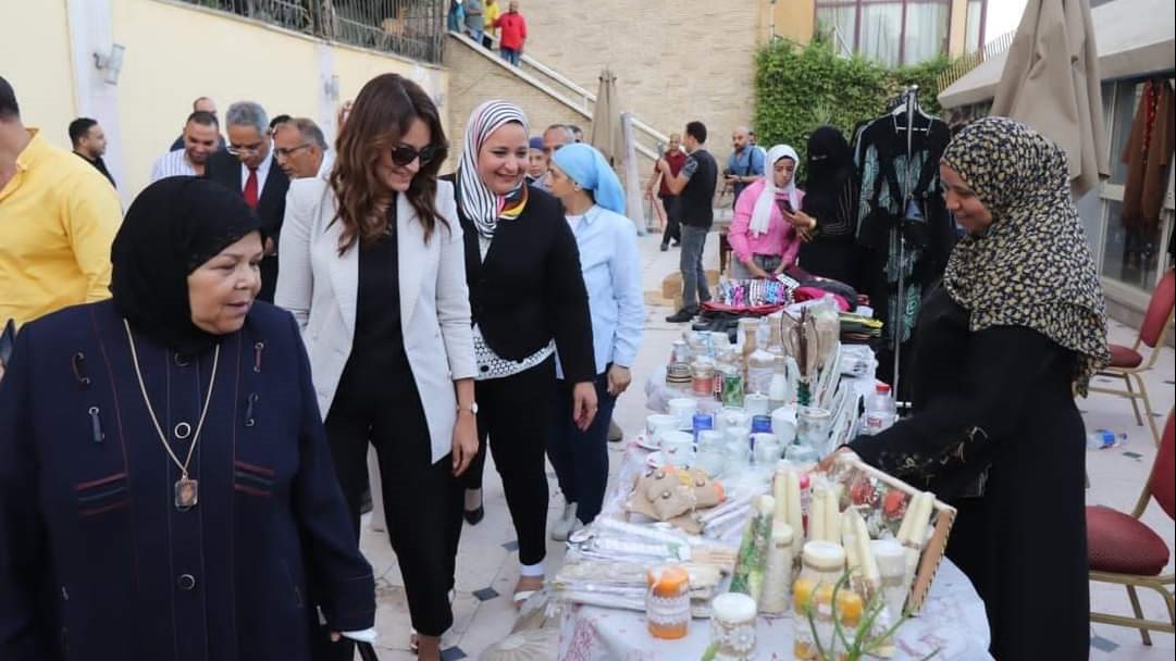 افتتاح المعرض 