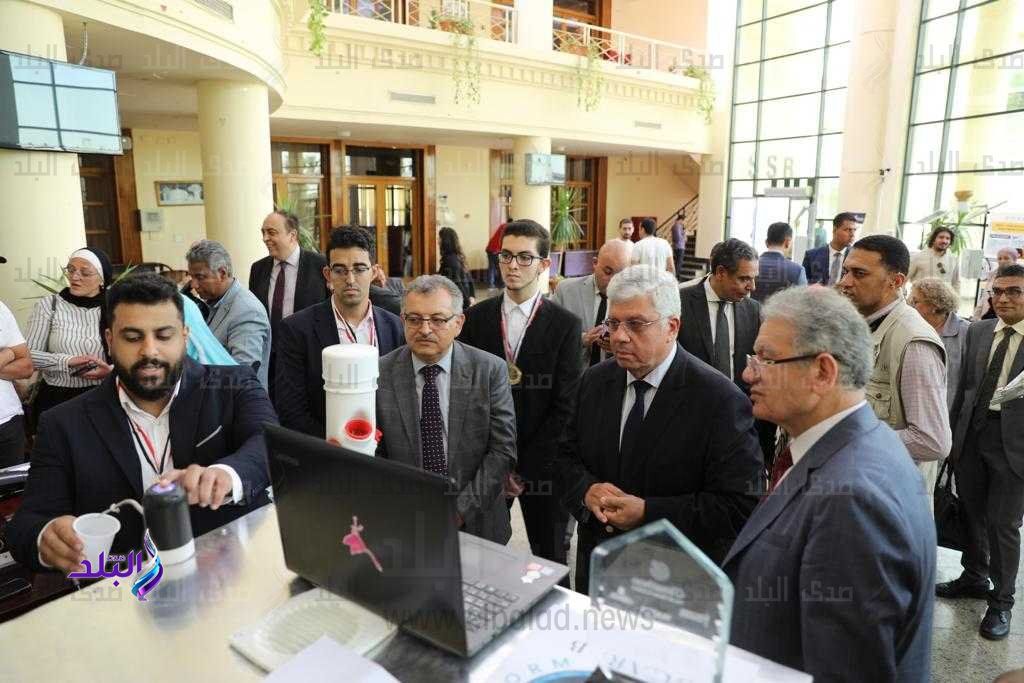 جامعة أكتوبر للعلوم الحديثة والآداب