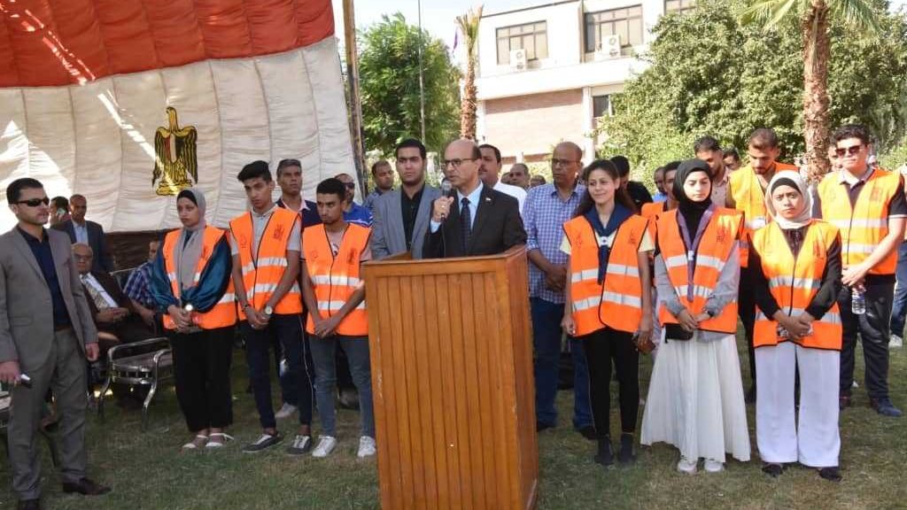 رئيس جامعة أسيوط الأهلية