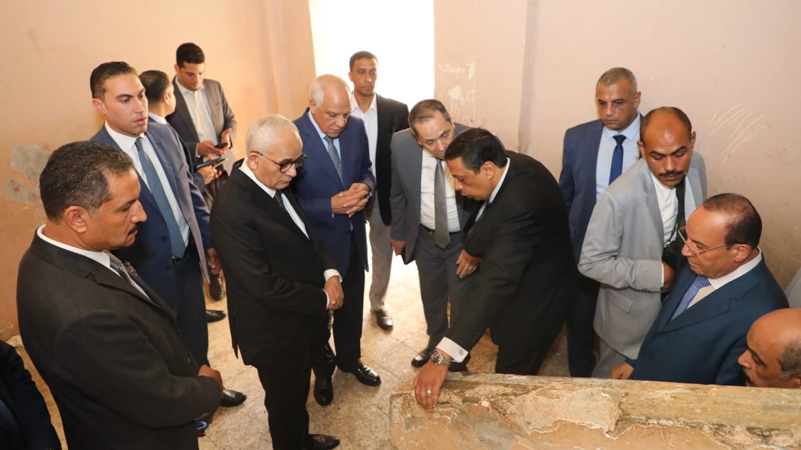 وزير التربية والتعليم ومحافظ الجيزة يتفقدان مدرسة المعتمدية 