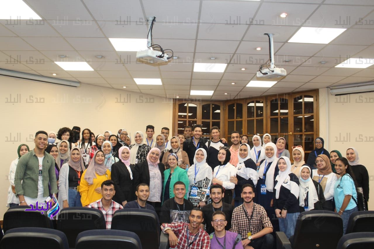 كلية الآداب جامعة عين شمس