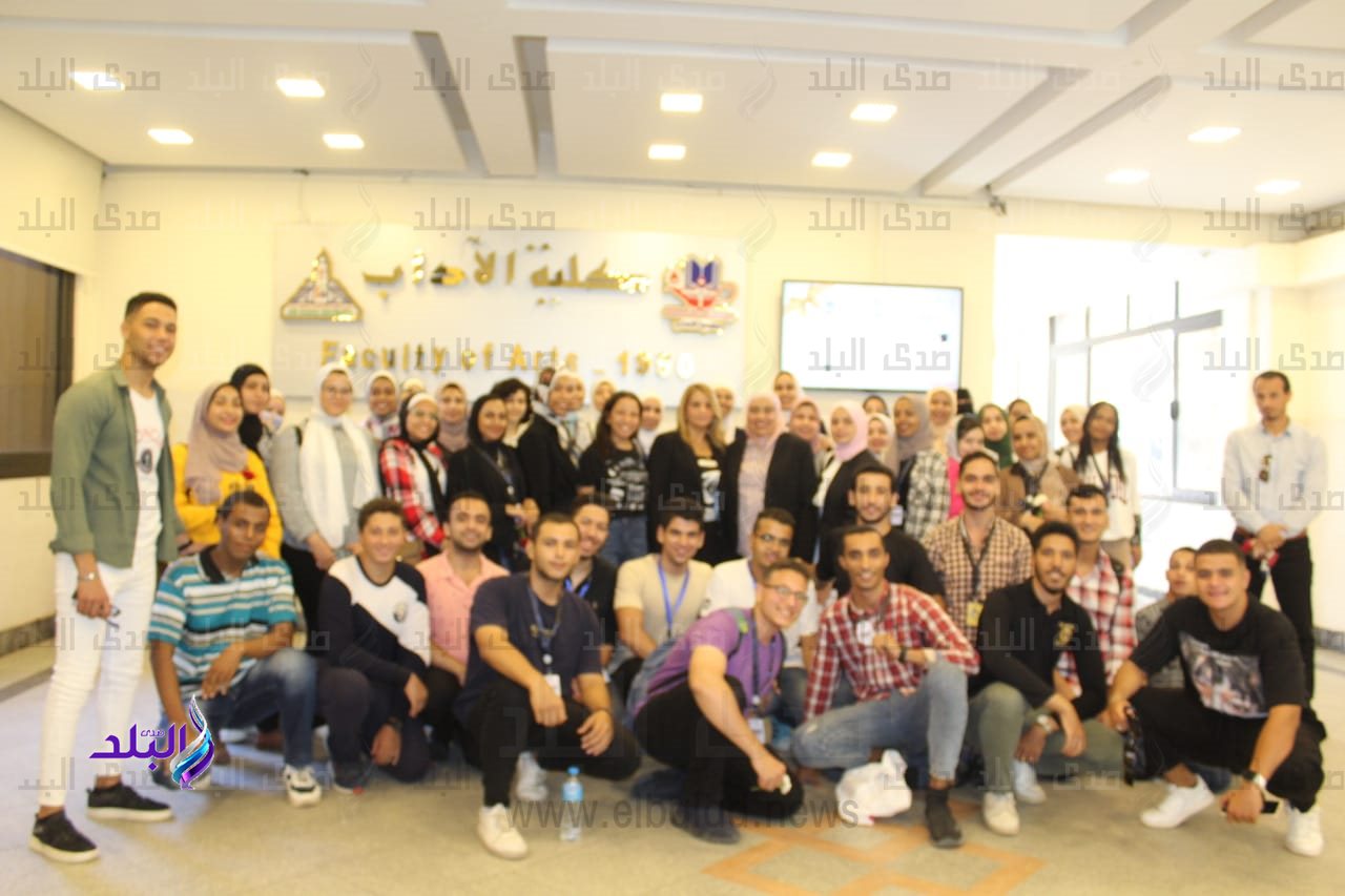 كلية الآداب جامعة عين شمس