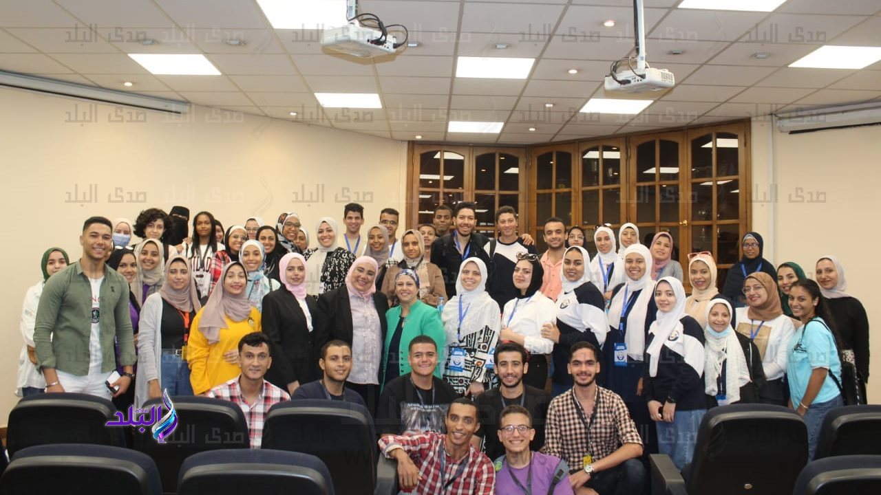 كلية الآداب جامعة عين شمس