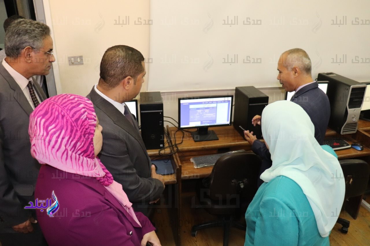 كلية الإعلام جامعة القاهرة