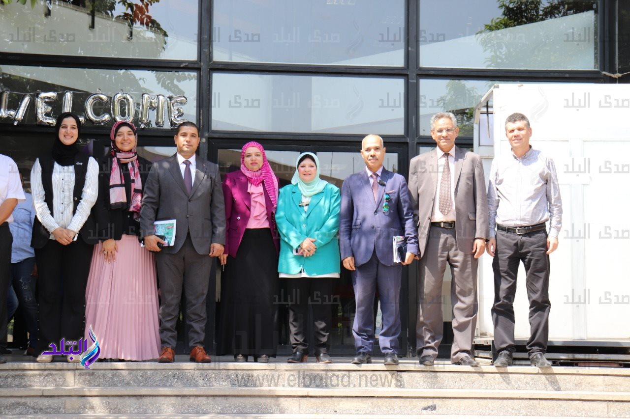 كلية الإعلام جامعة القاهرة