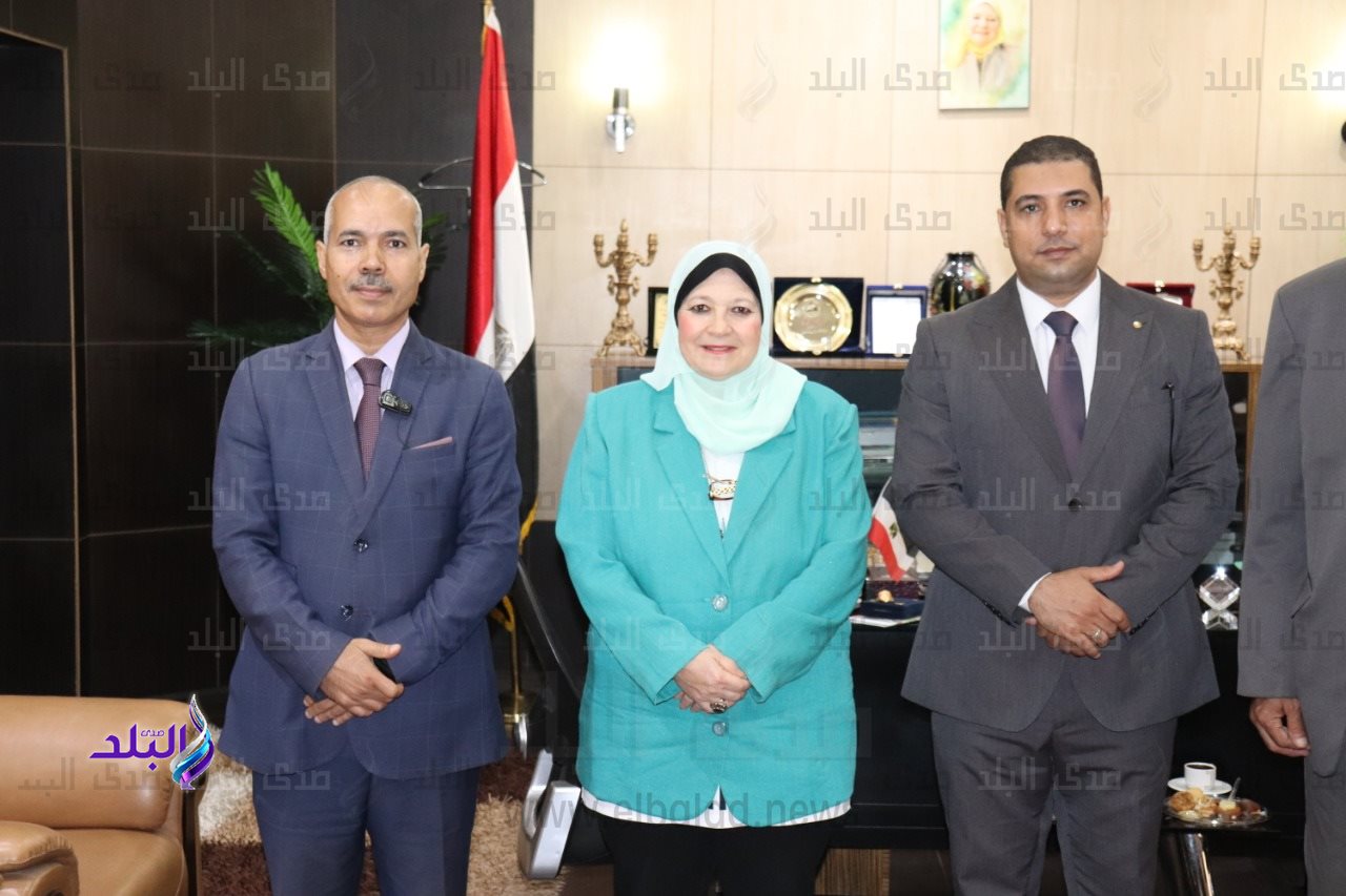 كلية الإعلام جامعة القاهرة