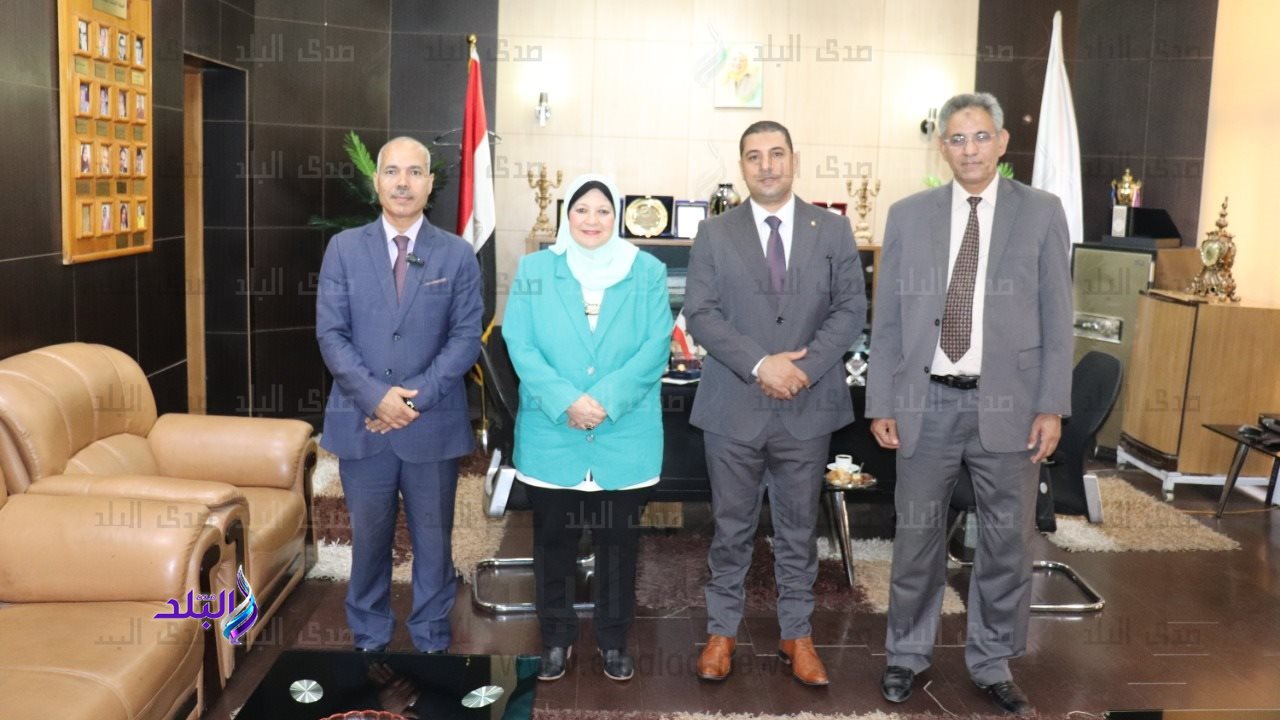 كلية الإعلام جامعة القاهرة