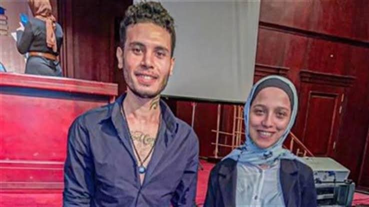 سلمى فتاة الزقازيق بجوار القاتل .. صورة أرشيفية