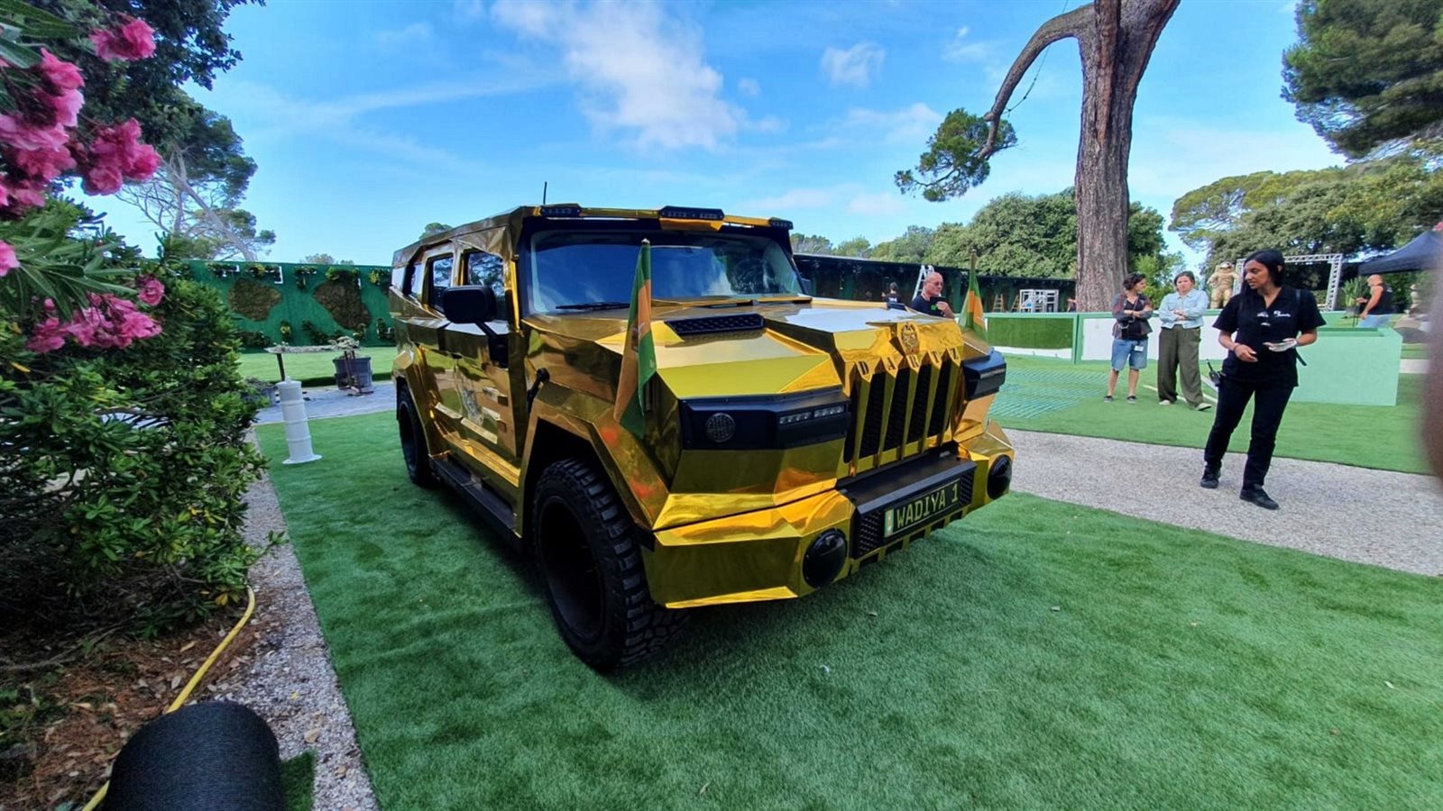 Dartz Prombron The Dictator Aladeen Edition MMXXII