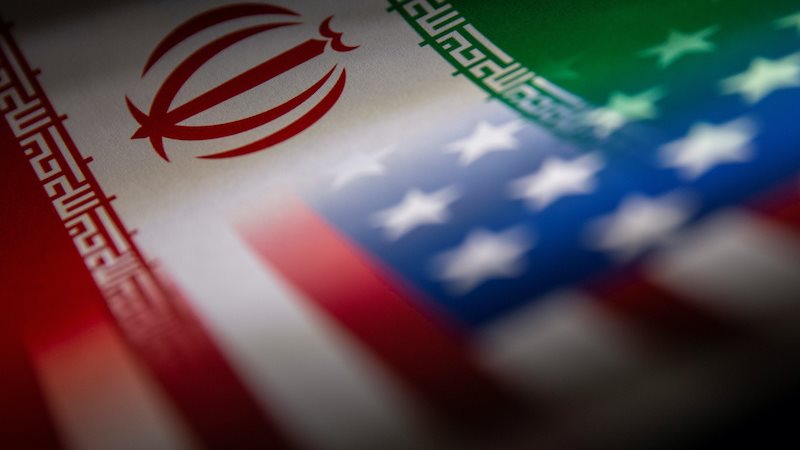 أمريكا تترصد كل داعم لإيران