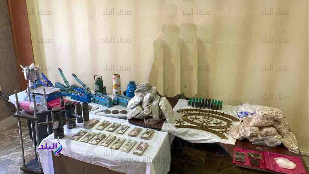 مصنع مخدرات