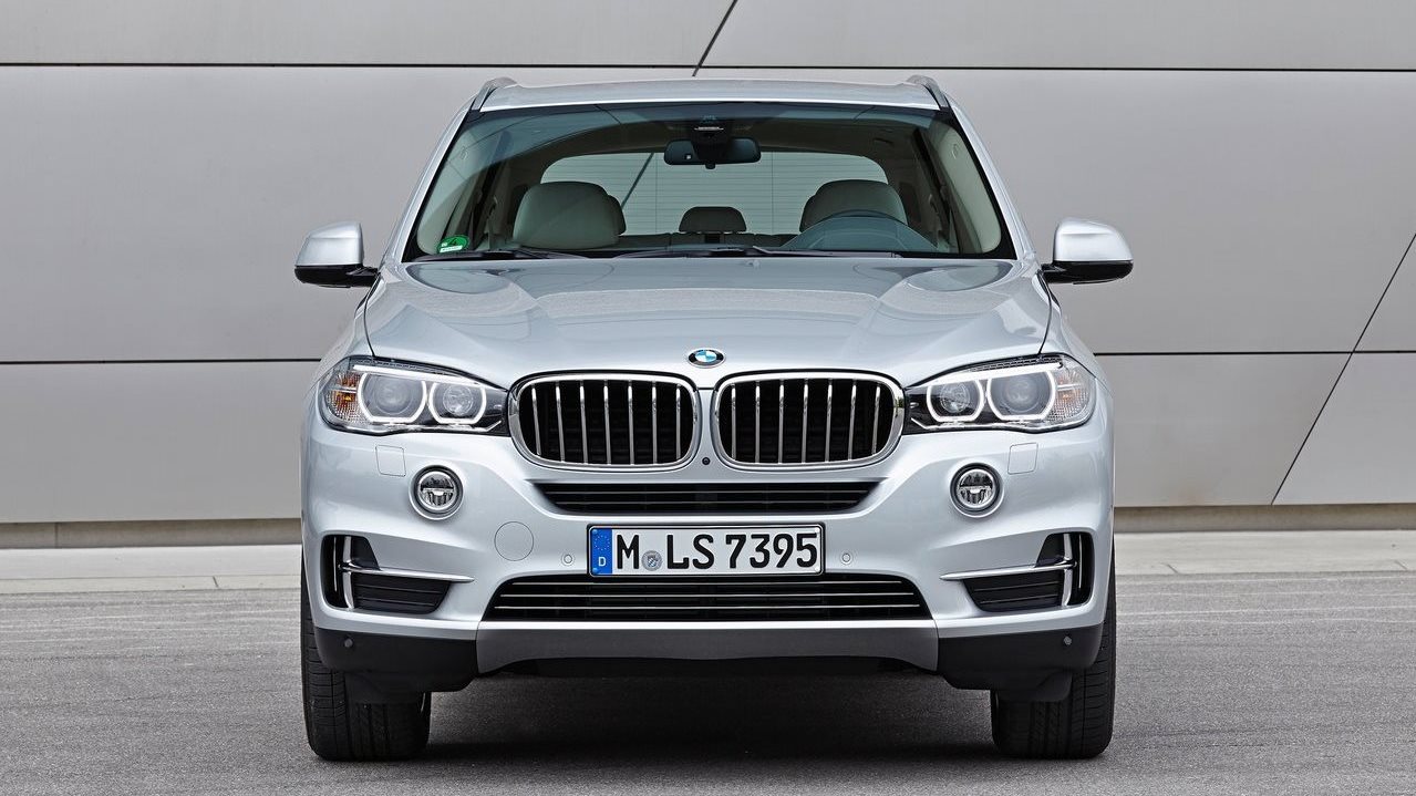 سيارة BMW X5 موديل 2018