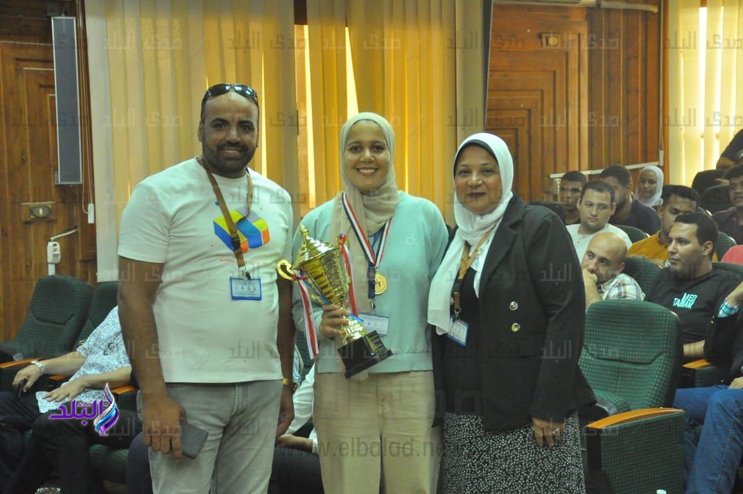 جامعة عين شمس 