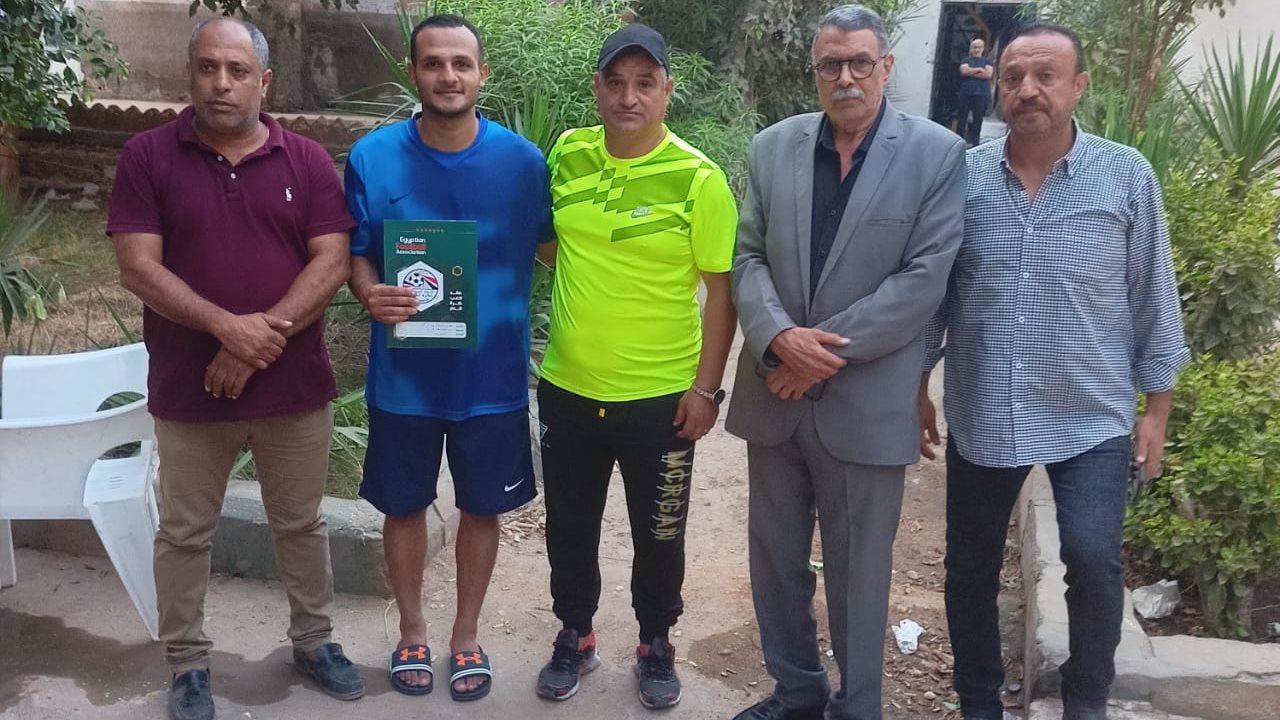 أحمد أِشرف