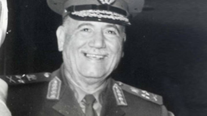  المشير أحمد إسماعيل وزير الدفاع الأسبق