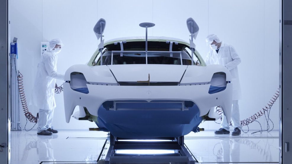 لون طلاء جديد عاكس للحرارة الشمسية