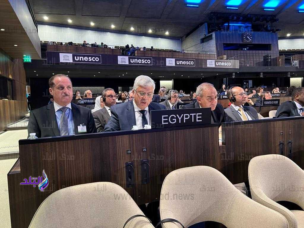 وزير التعليم العالي والبحث العلمي