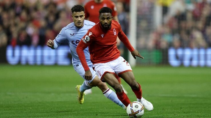 أستون فيلا ونوتنجهام فورست