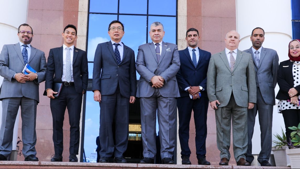 وفد سنغافوري بميناء الإسكندرية وفد سنغافوري بميناء الإسكندرية