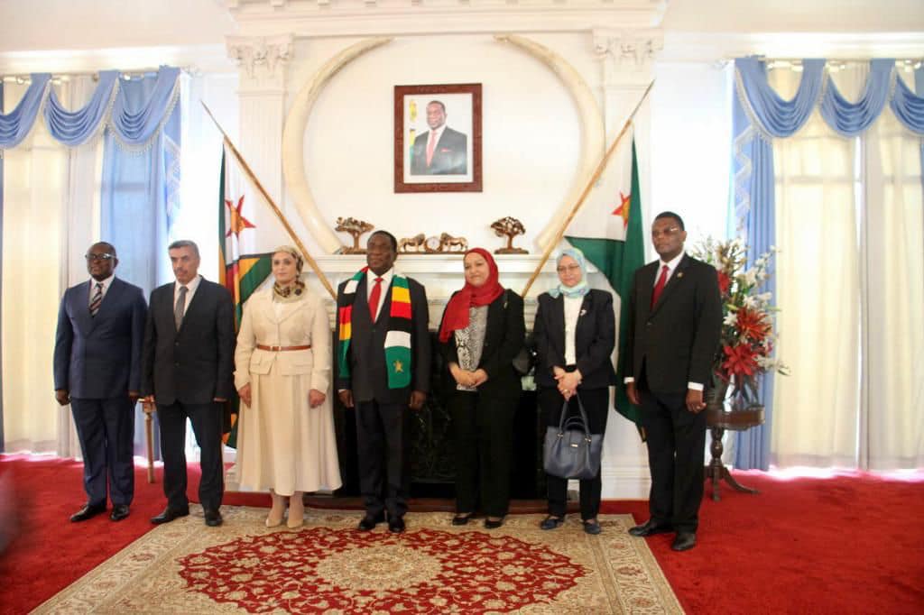 السفيرة سلوى الموافى تقم أوراق اعتمادها كسفيرة لمصر بهيراري