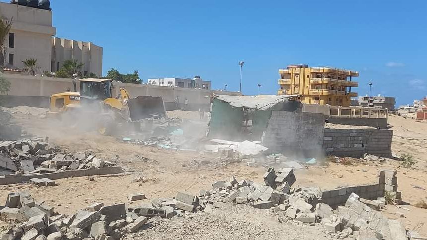 حملة ازالات للمباني بدون ترخيص في العريش