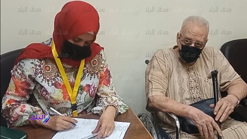 كبار السن بالجوازات