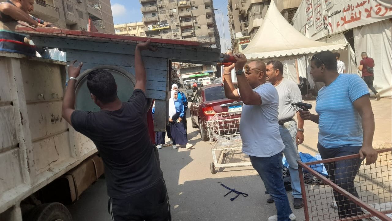 الحملات في شوارع الجيزة 