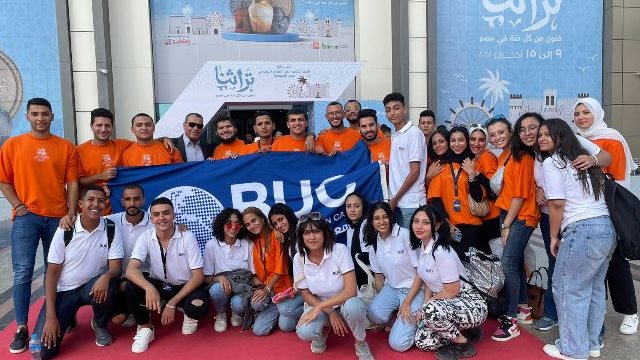 طلاب جامعة بدر