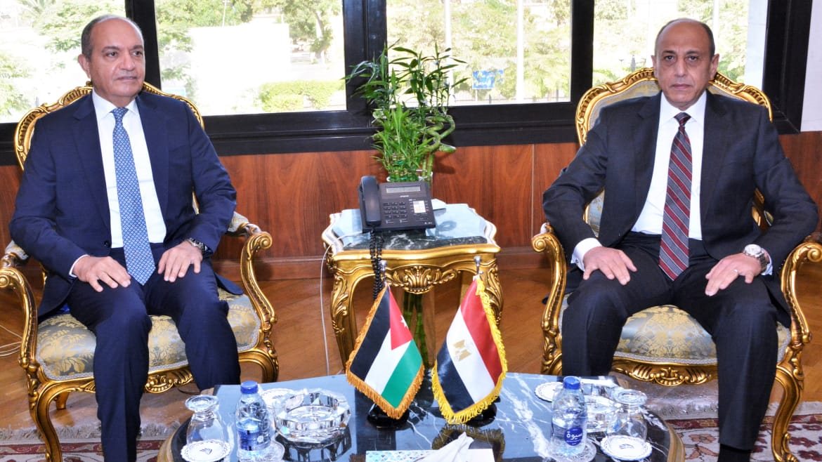 وزارة الطيران 