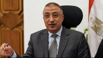 اللواء محمد الشريف ، محافظ الإسكندرية،