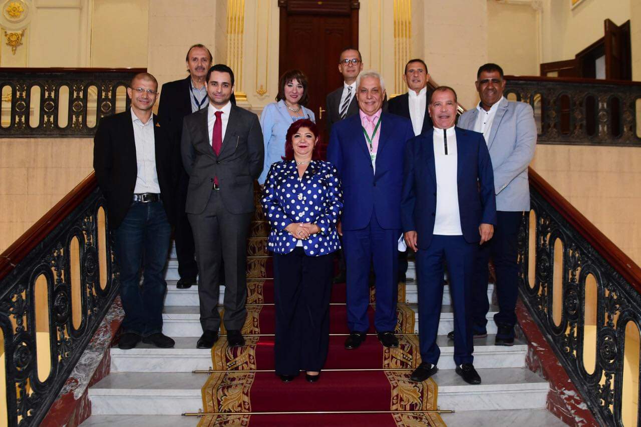 received_1053836108625285