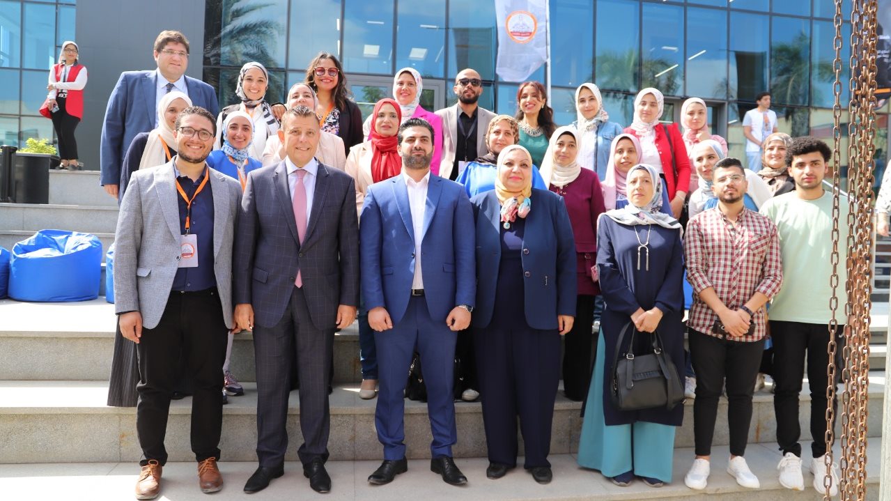 جامعة عين شمس 
