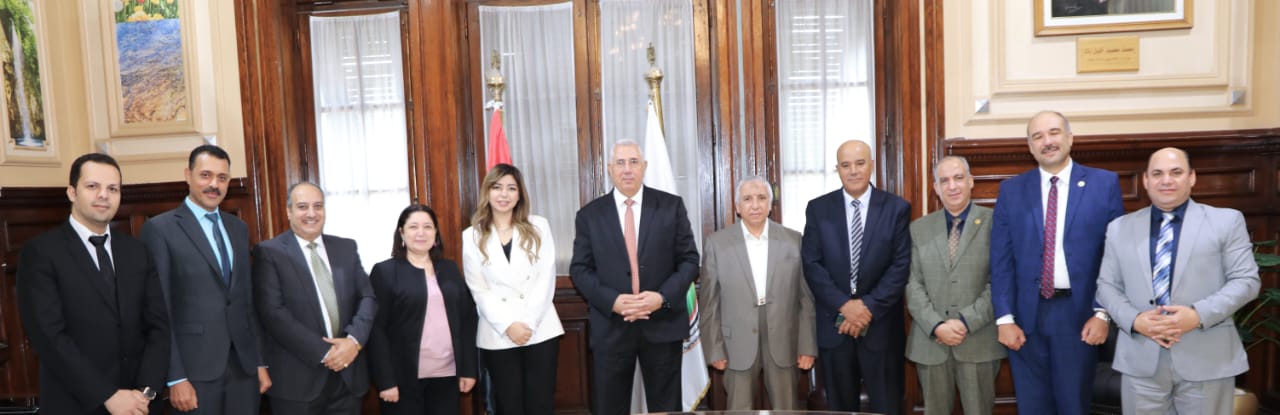 وزير الزراعة 