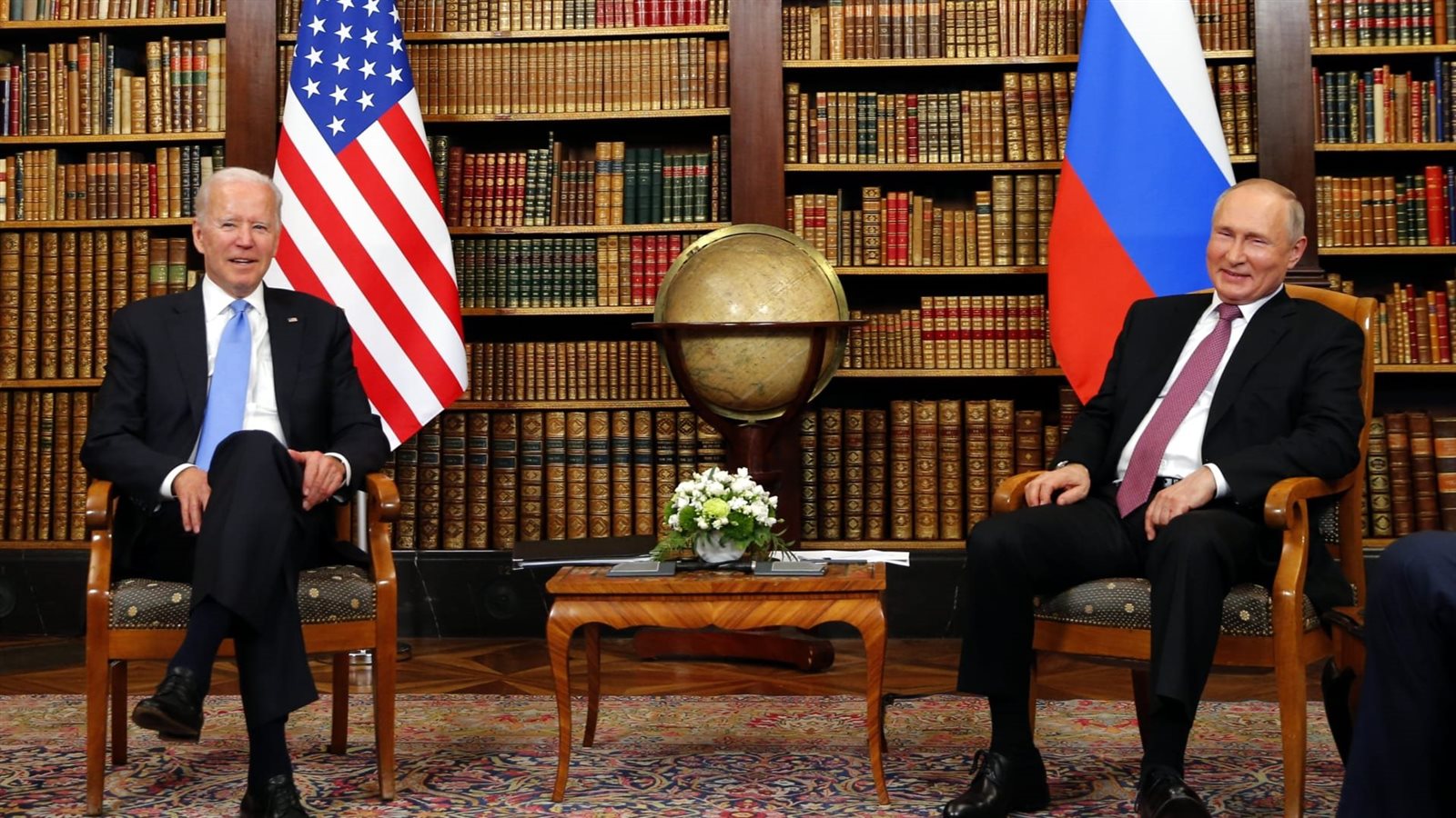 فلاديمير بوتين وجو بايدن