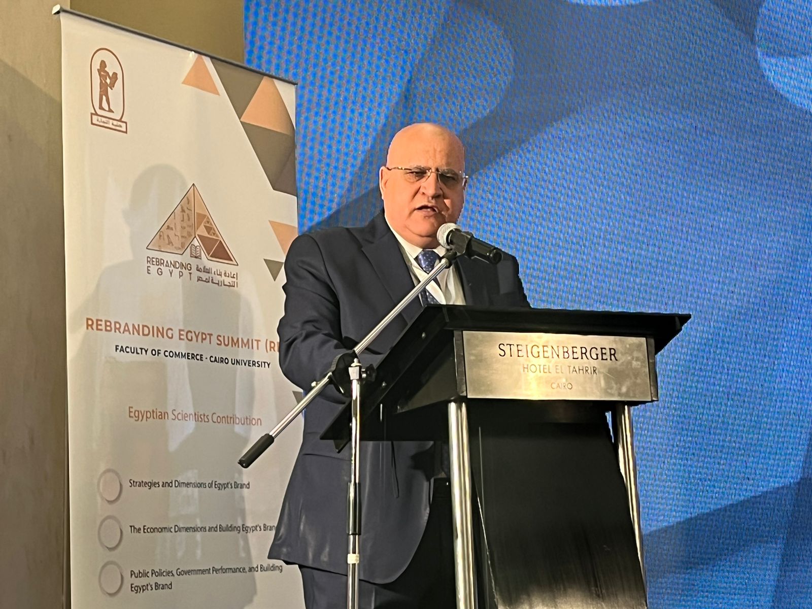 c195a143-d9d3-42e1-ab78-c07788357d73