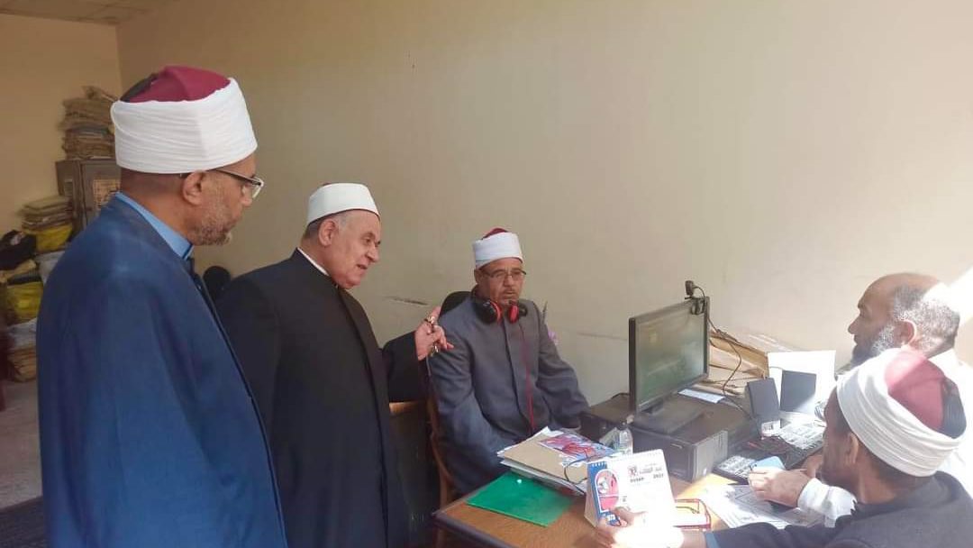عقد الامتحانات الكترونيا 
