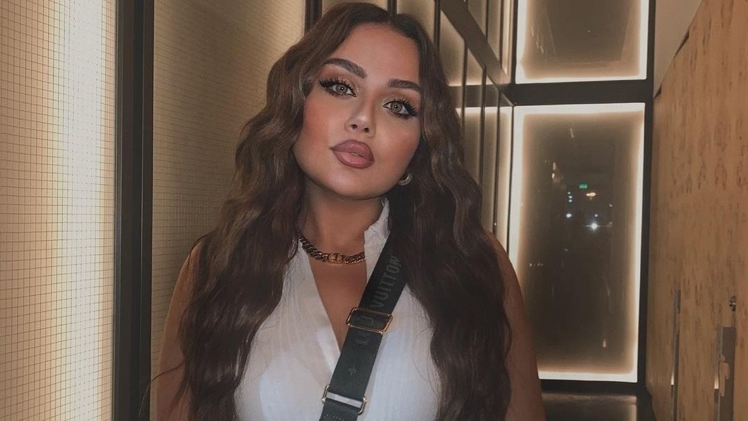 زينب فياض