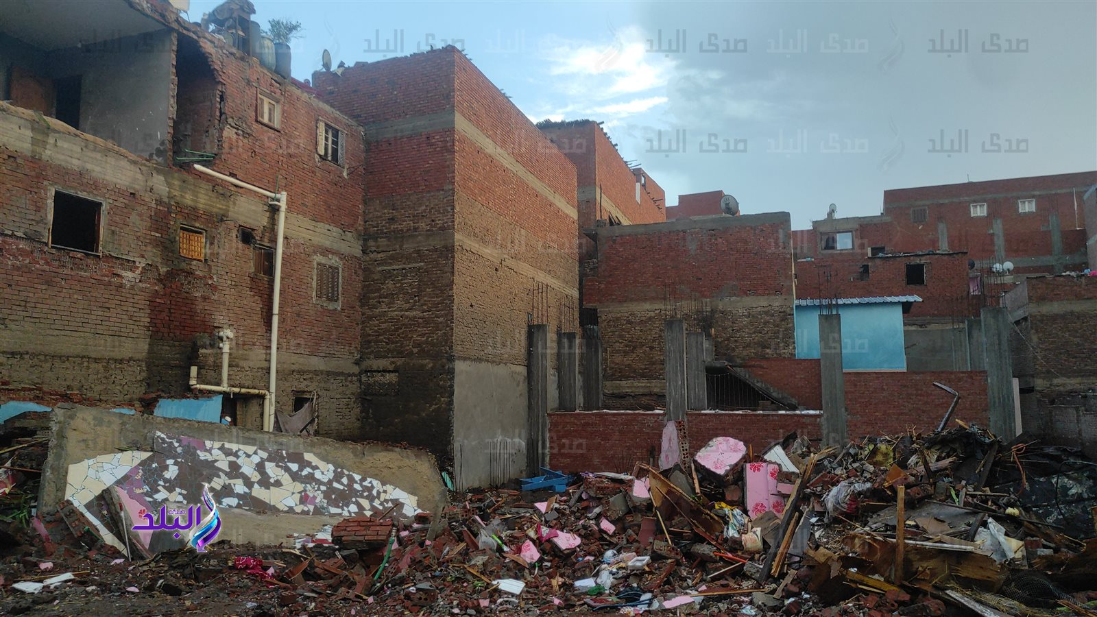العقار المنهار 