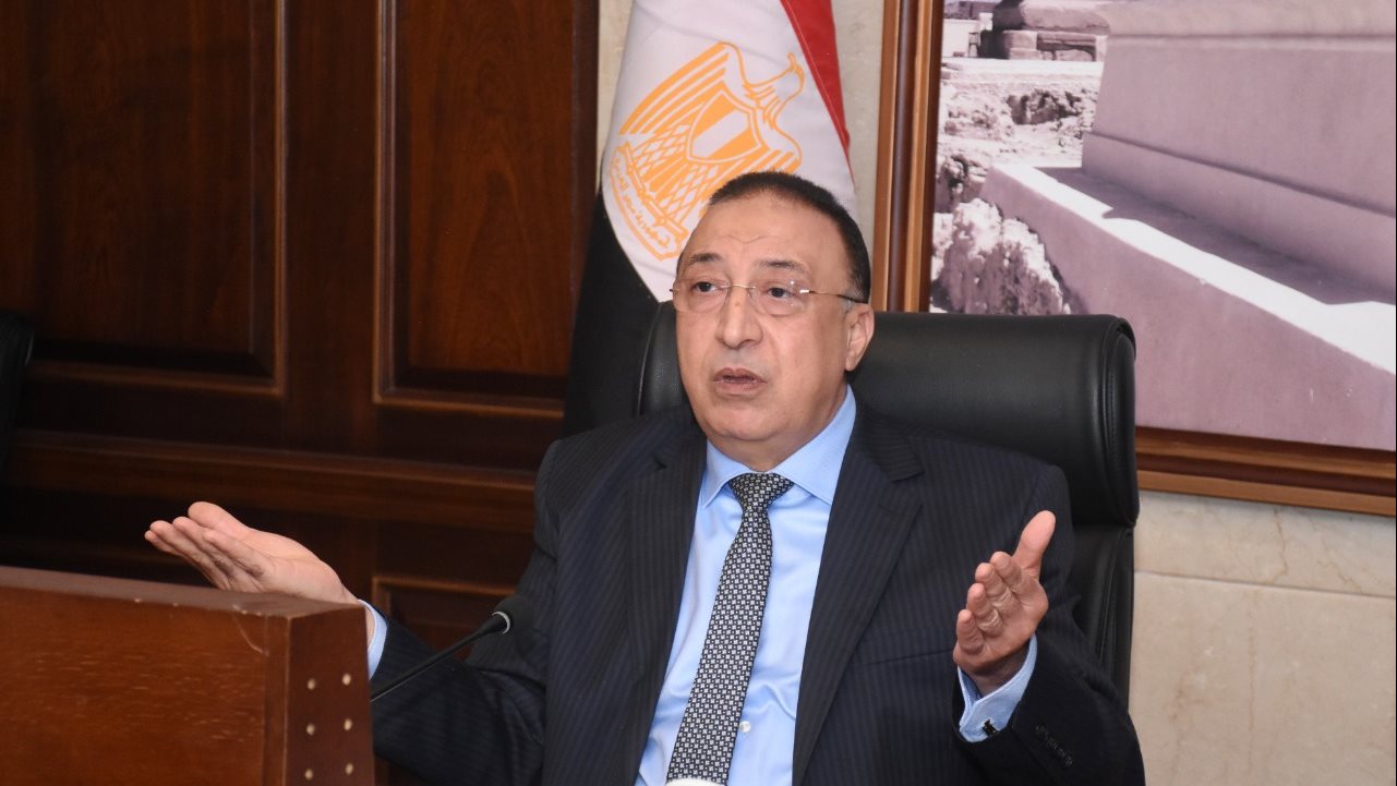 اللواء محمد الشريف محافظ الإسكندرية