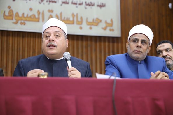 الشيخ أيمن عبدالغنى رئيس قطاع المعاهد الأزهرية