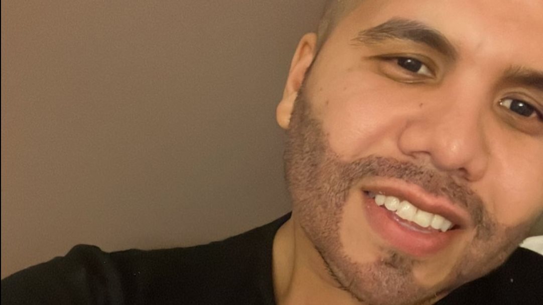 عمر كمال 