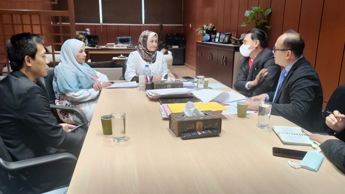 الدكتورة نهلة الصعيدي تستقبل وفد أندونيسيا
